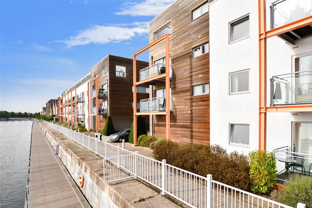 2 bed flat for sale in Watersmeet, St. Mary's Island, Chatham, Kent ME4