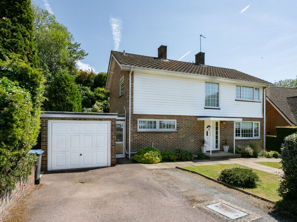 3 bed detached house for sale in Templeside, Dover CT16 Zoopla
