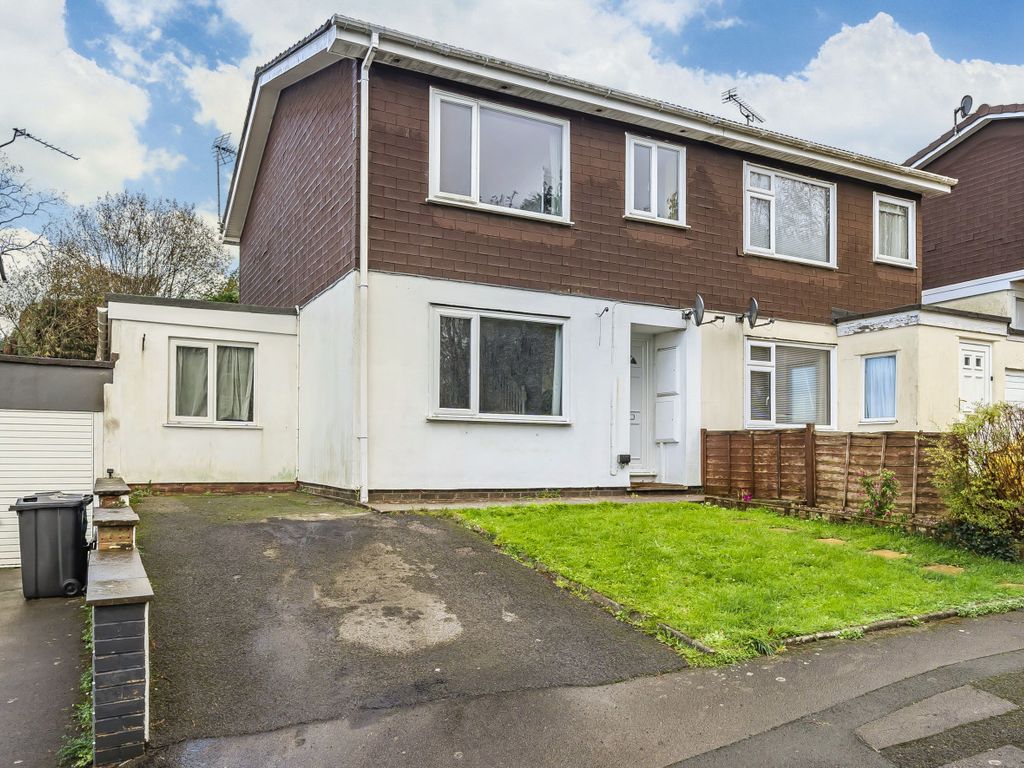 3 bed semidetached house to rent in Glenview, Honiton, Devon EX14, £