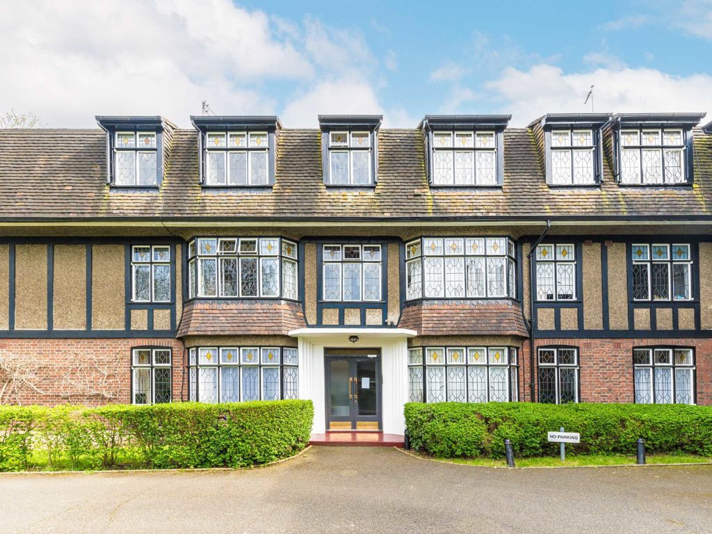 3 bed flat for sale in Cambridge Park, Twickenham TW1, £649,950 Zoopla