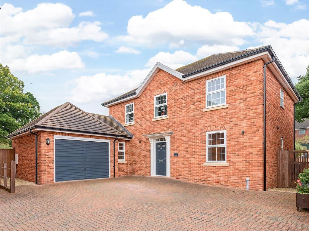 4 bed detached house for sale in Terrills Lane, Tenbury Wells