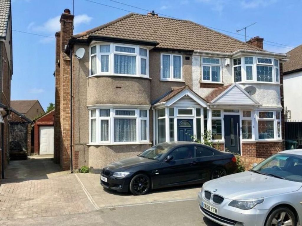 3 bed semidetached house for sale in Roseville Road, Hayes UB3, £