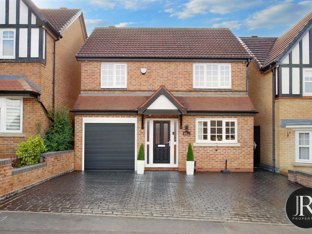 4 bed detached house for sale in Sweetbriar Way, Cannock WS12 Zoopla