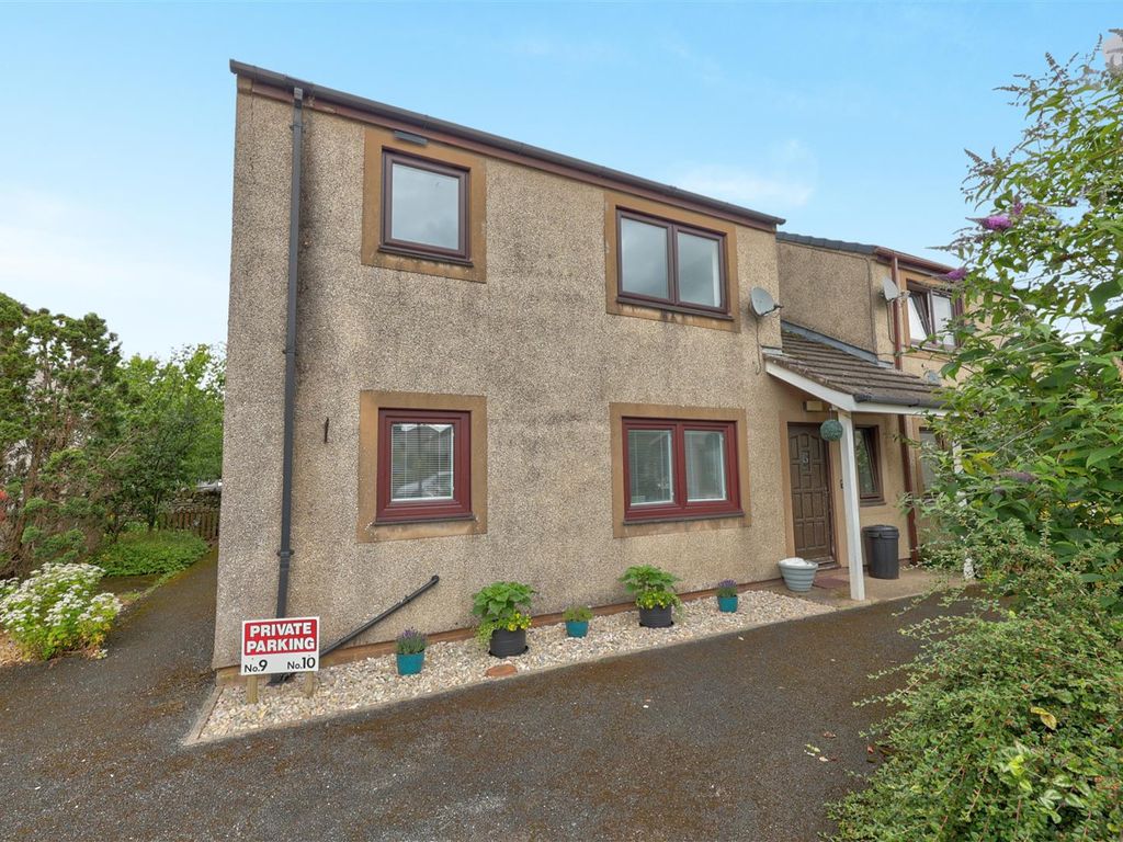 2 bed flat for sale in Mayburgh Close, Eamont Bridge, Penrith CA10, £100,000 Zoopla