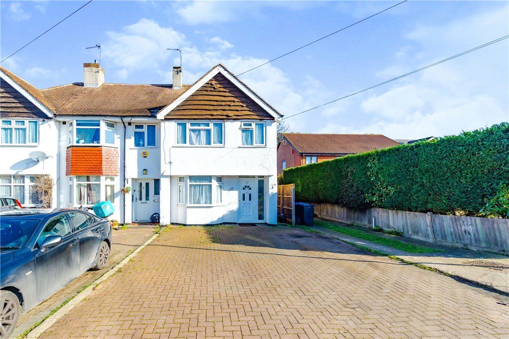 3 bed end terrace house for sale in The Glade, Shirley, Croydon CR0