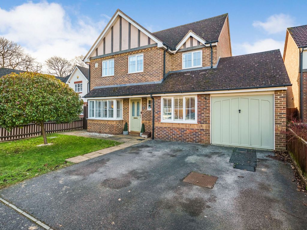 4 bed detached house for sale in Lanthorn Close, Broxbourne EN10 Zoopla