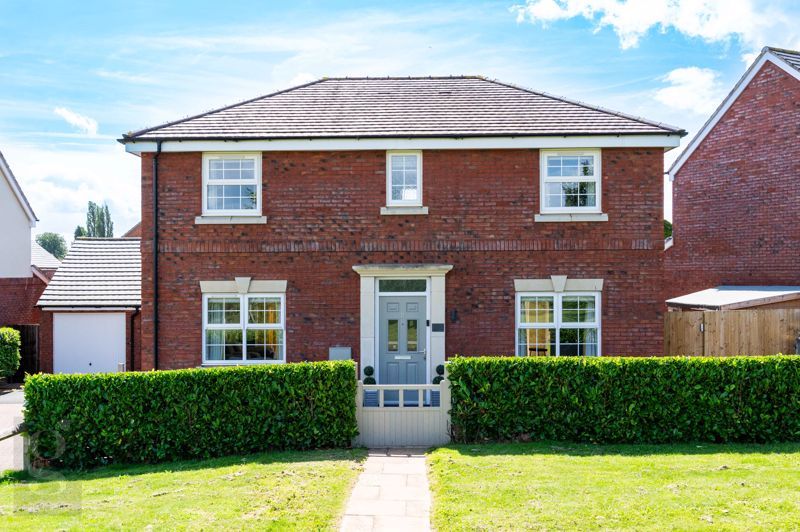 4 bed detached house for sale in Bran Rose Way, Holmer, Hereford HR1, £
