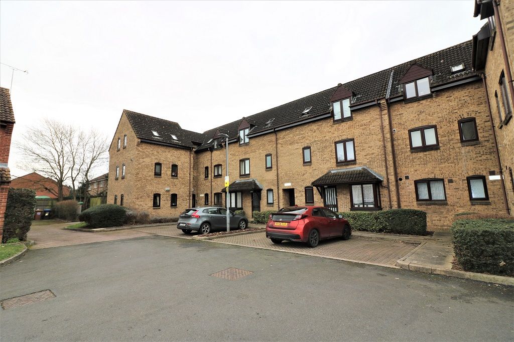 Studio to rent in Jasmine Gardens, Hatfield AL10 Zoopla