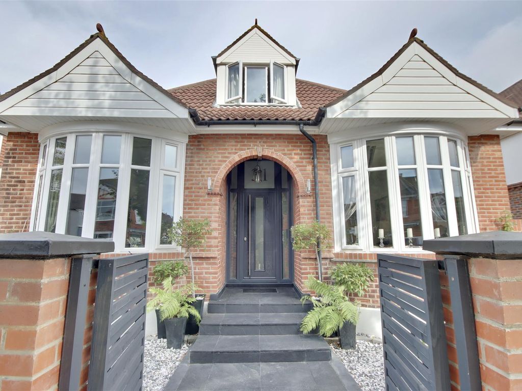 4 bed property for sale in Kirby Road, Portsmouth PO2, £600,000 Zoopla