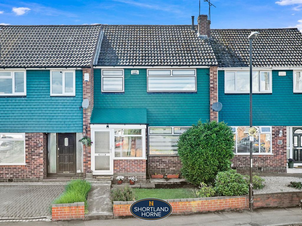 3 bed terraced house for sale in Frankwell Drive, Potters Green