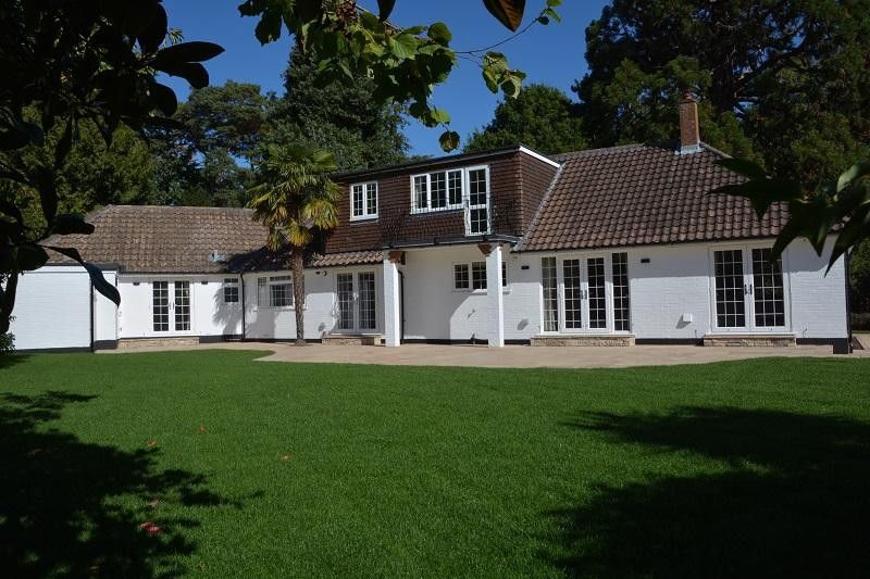 5 bed bungalow for sale in Hook Heath Road, Hook Heath, Woking GU22 Zoopla