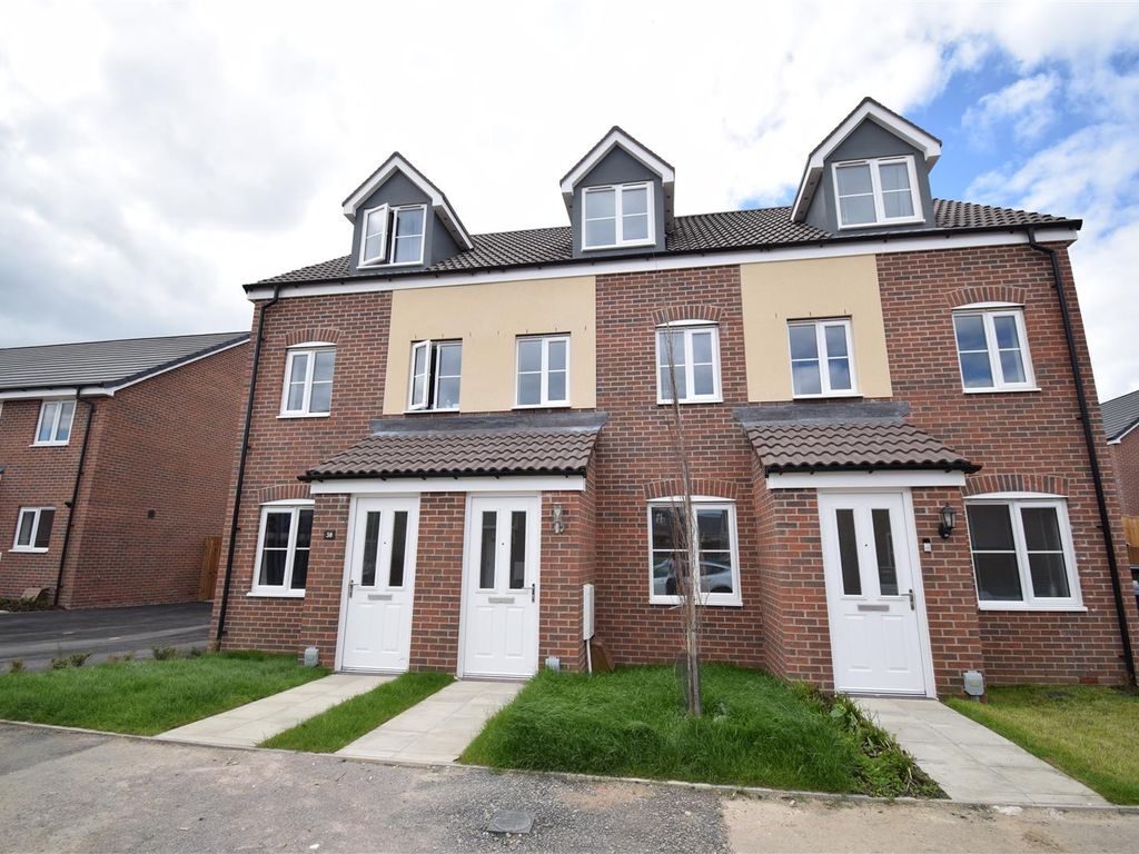 3 bed terraced house to rent in Homeground Road, Tuffley, Gloucester