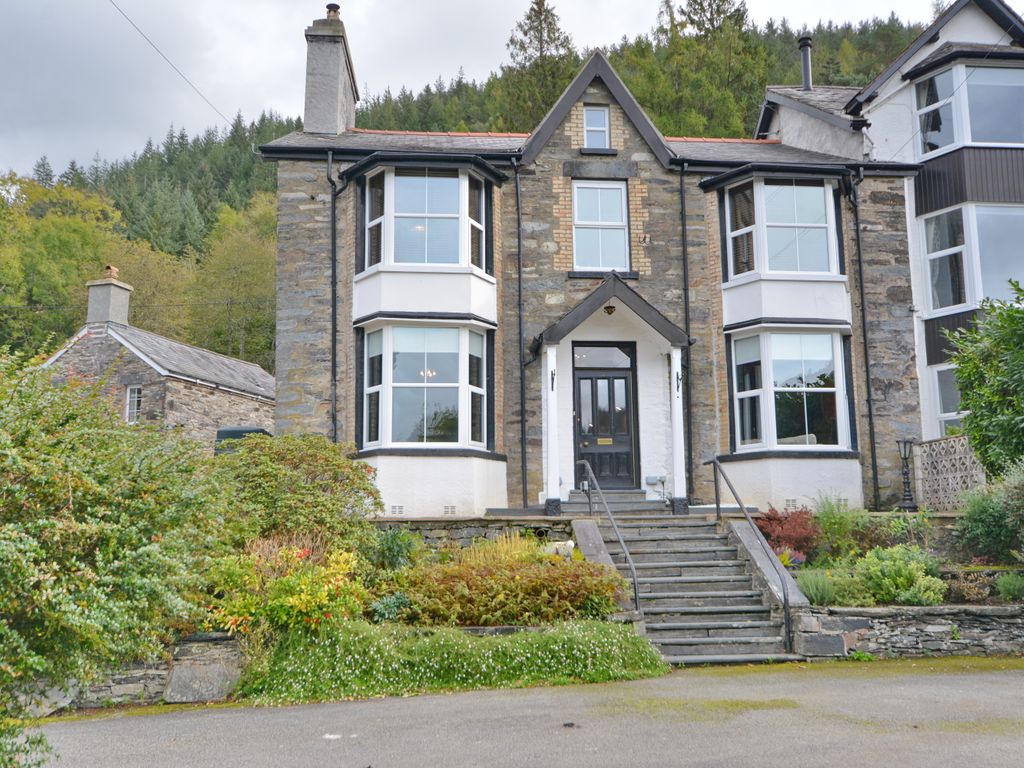 6 bed country house for sale in Llanrwst Road, BetwsYCoed LL24 Zoopla