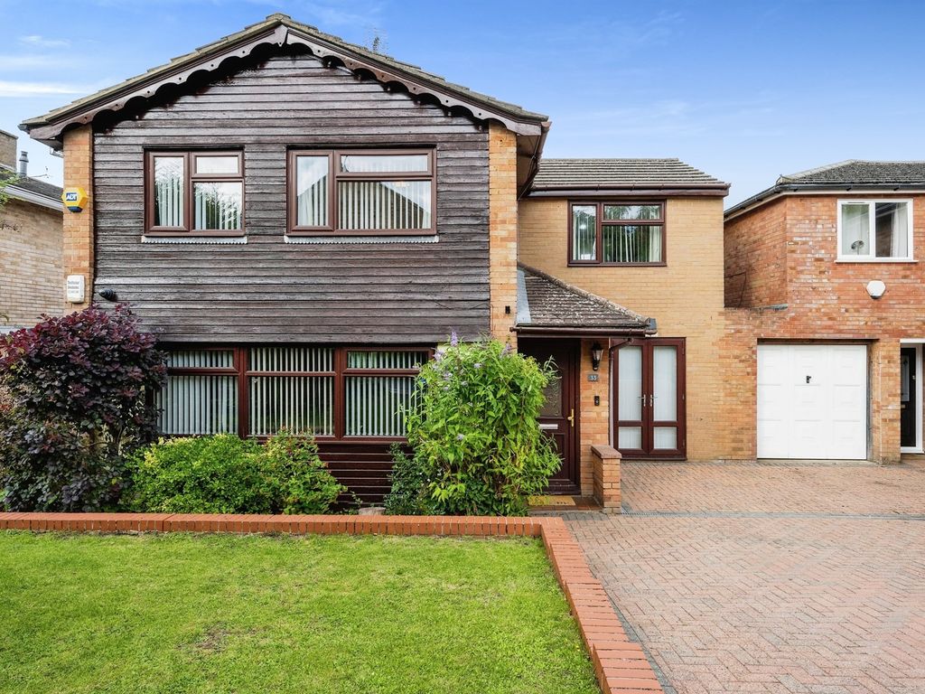 4 bed detached house for sale in Parkland Drive, Luton LU1, £525,000