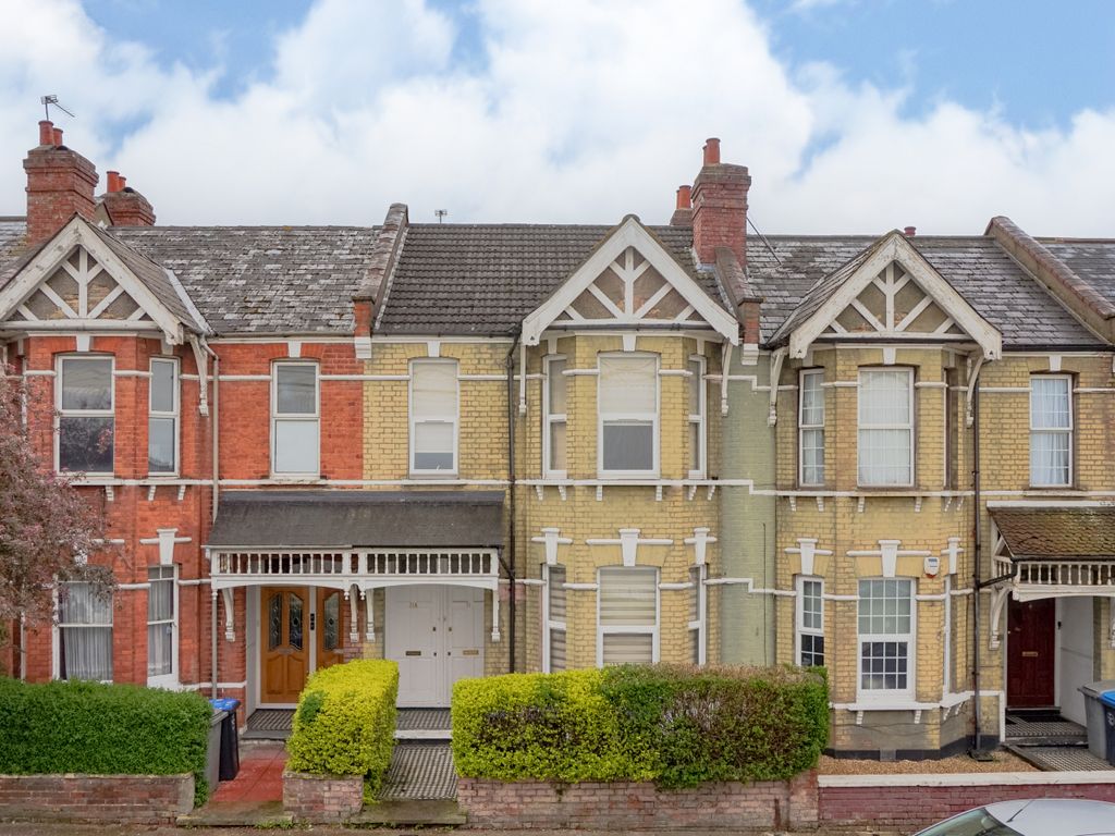 2 bed for sale in Temple Road, London NW2 Zoopla