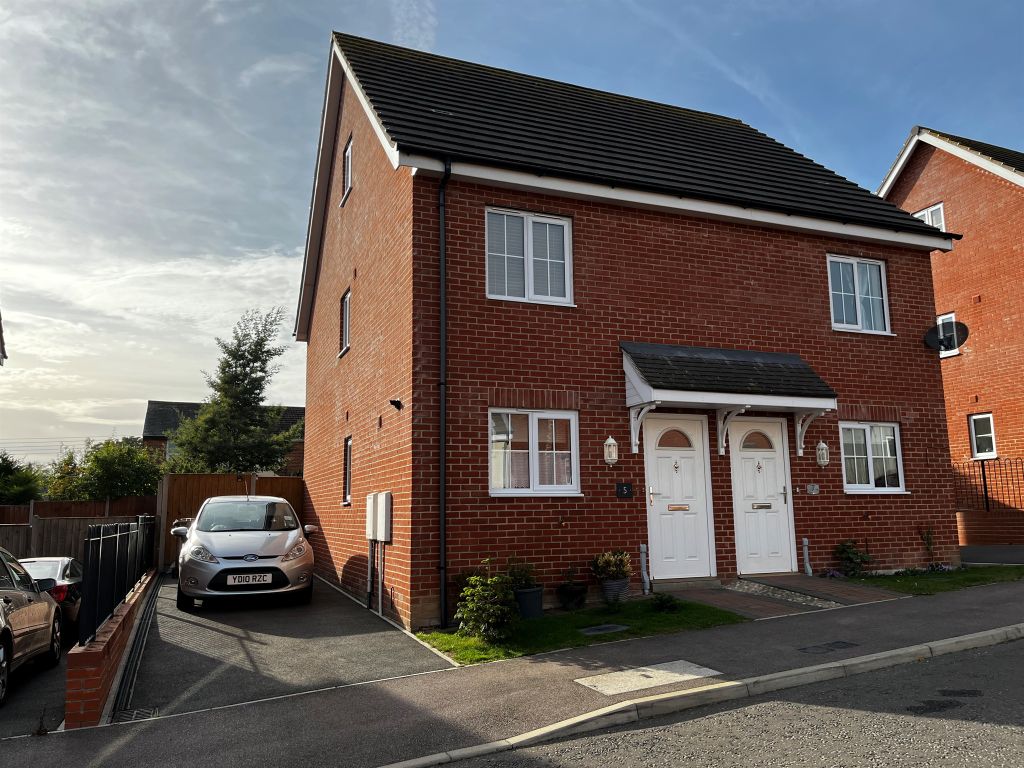 3 bed semidetached house for sale in Valley Gardens, Leiston IP16 Zoopla