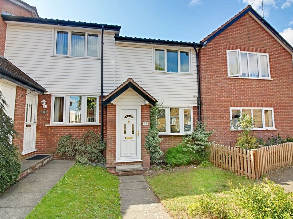 2 bed terraced house to rent in Ladywell Prospect, Sawbridgeworth CM21