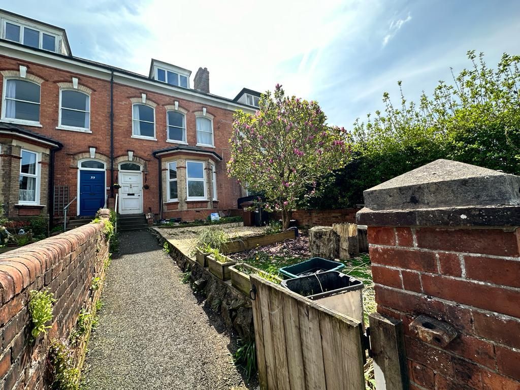 2 bed flat to rent in Old Road, Tiverton EX16 Zoopla