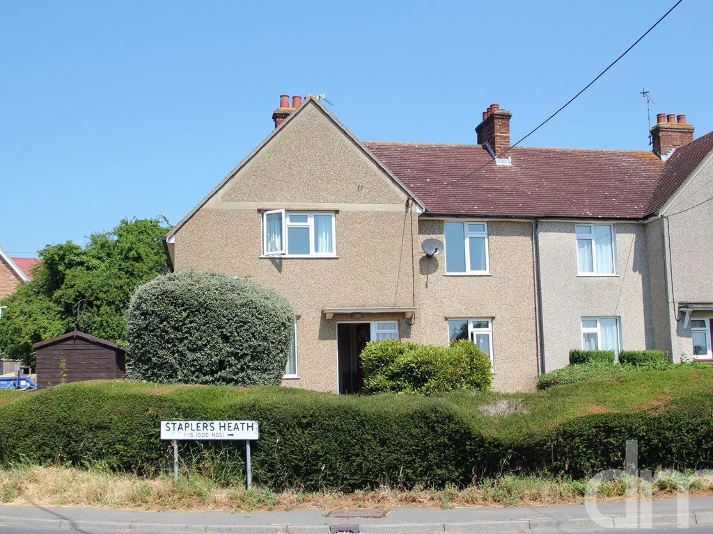 3 bed semidetached house for sale in Staplers Heath, Great Totham