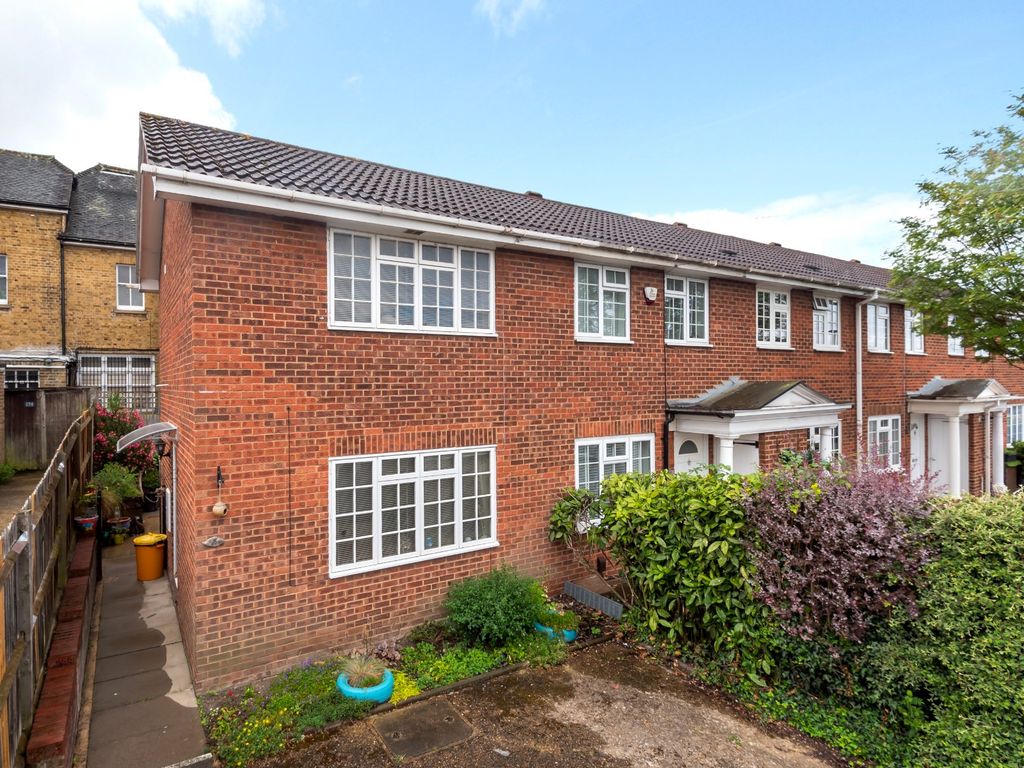 1 bed detached house for sale in Albert Road, Mottingham SE9 Zoopla
