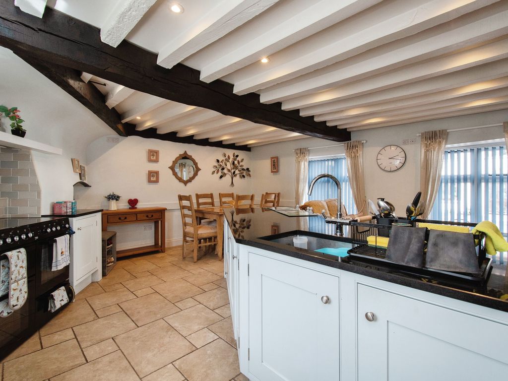 4 bed property for sale in Llandefalle, Brecon LD3, £359,950 Zoopla