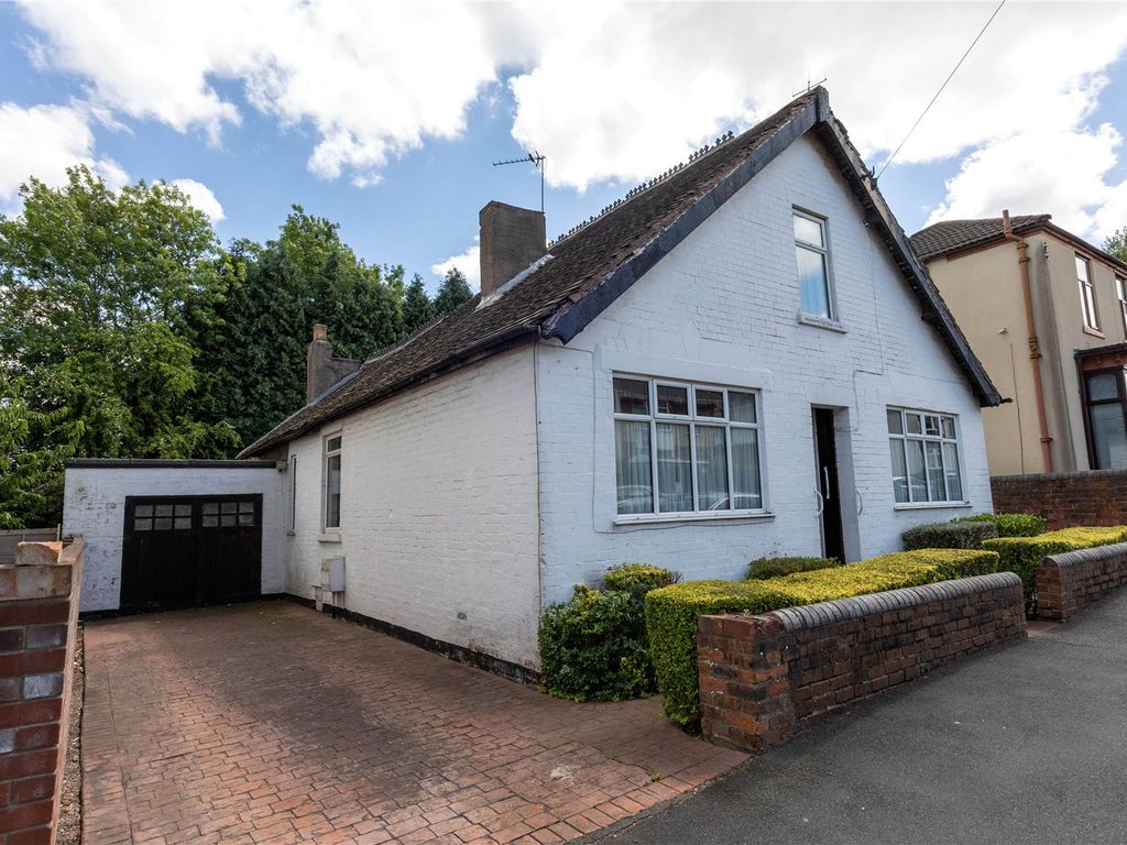 4 bed bungalow for sale in Upper Villiers Street, Blakenhall