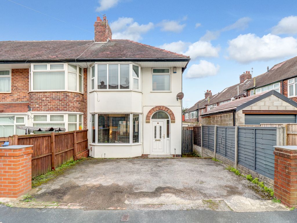 3 bed end terrace house for sale in Meadway, Blackpool FY4, £130,000