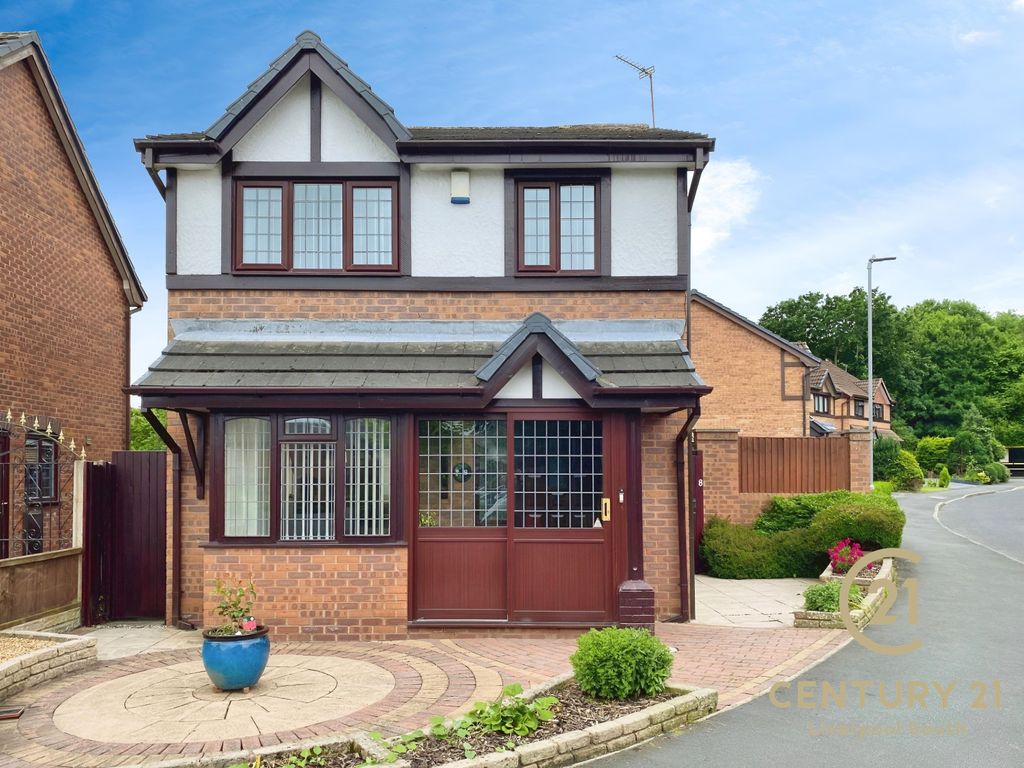 3 bed detached house for sale in Foxleigh, Halewood, Liverpool L26, £