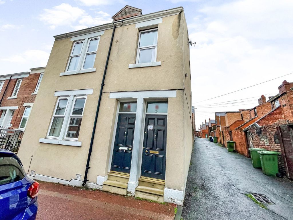 2 bed flat to rent in Curzon Street, Bensham, Gateshead NE8 Zoopla