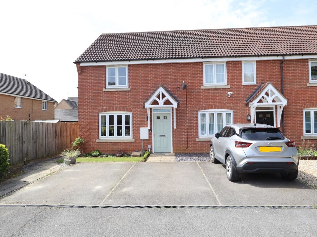 2 bed end terrace house for sale in Murrayfield Avenue, Greylees NG34 Zoopla
