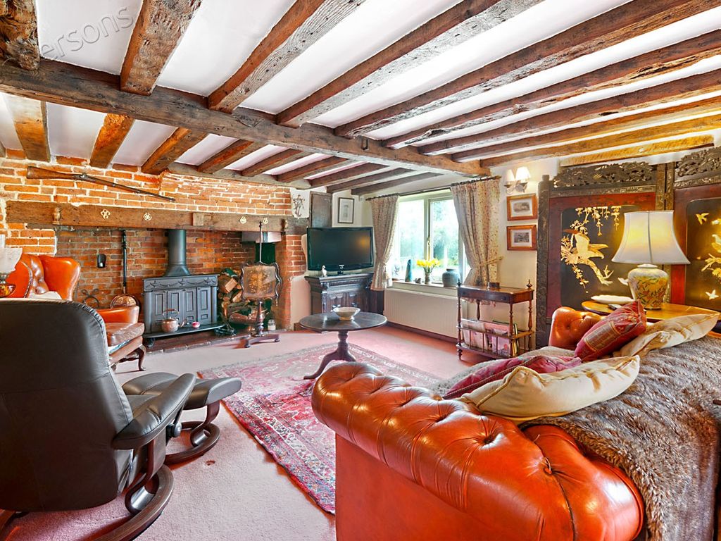 Property Details For Parsonage Cottage Station Road Pluckley