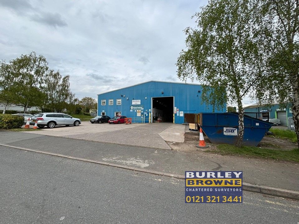 Light industrial to let in Aspley Close, Four Ashes Industrial Estate