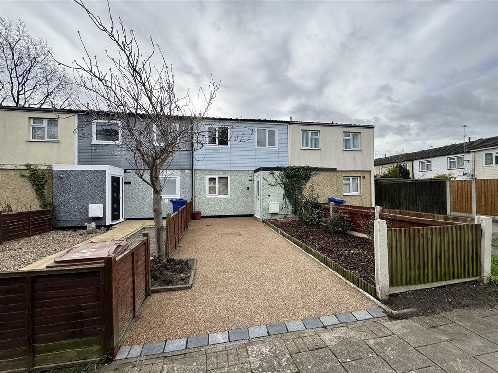 2 bed terraced house for sale in South Road, South Ockendon RM15, £