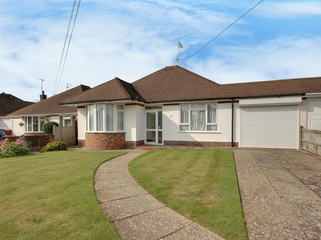 2 bed detached bungalow for sale in Frobisher Close, GoringBySea, Worthing BN12, £425,000 Zoopla