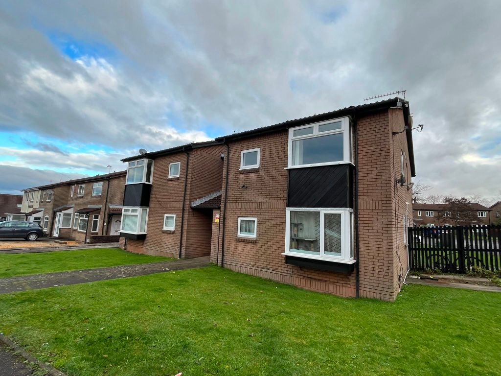 1 bed flat to rent in Glenbrook Drive, Barry CF63, £595 pcm Zoopla