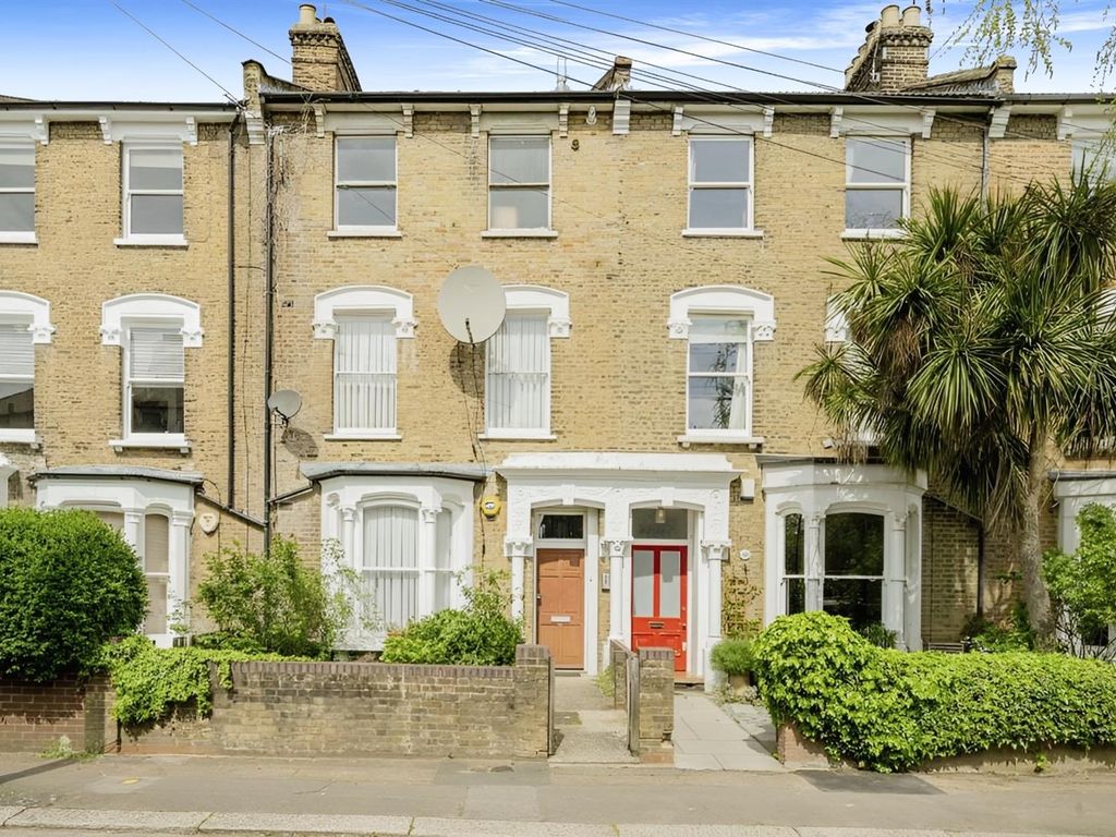 3 bed terraced house for sale in Marquis Road, London N4, £750,000 Zoopla