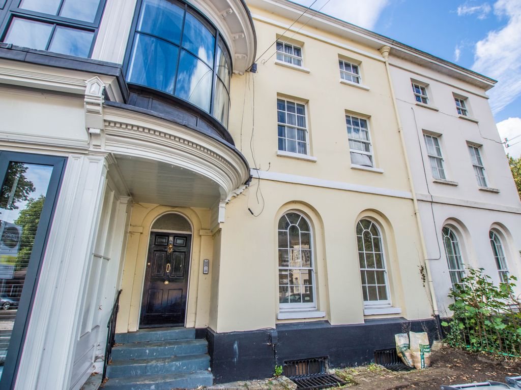 1 bed flat to rent in North Road, Hertford SG14, £1,150 pcm Zoopla