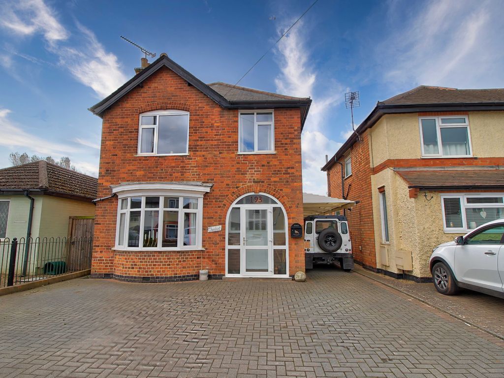 3 bed detached house for sale in Loughborough Road, Mountsorrel LE12