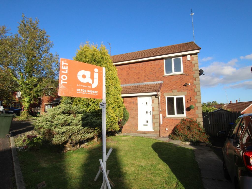 2 bed semidetached house to rent in Fearn Dene, Caldershaw, Rochdale