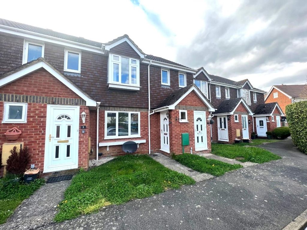 2 bed to rent in Sherway Close, Headcorn, Ashford TN27 Zoopla