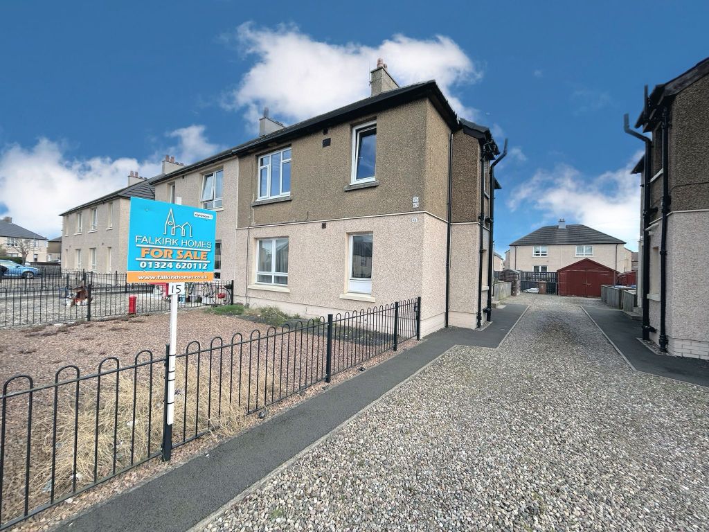 2 bed flat for sale in Poplar Street, Grangemouth FK3, £84,995 Zoopla