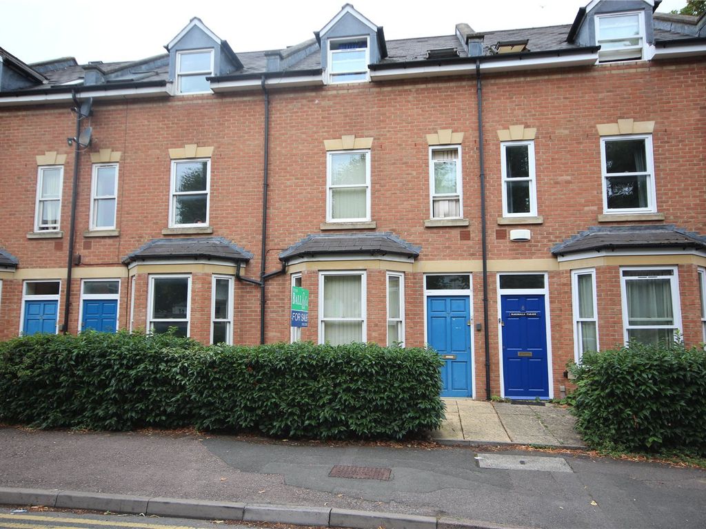 Monson Avenue, Cheltenham, Gloucestershire GL50  