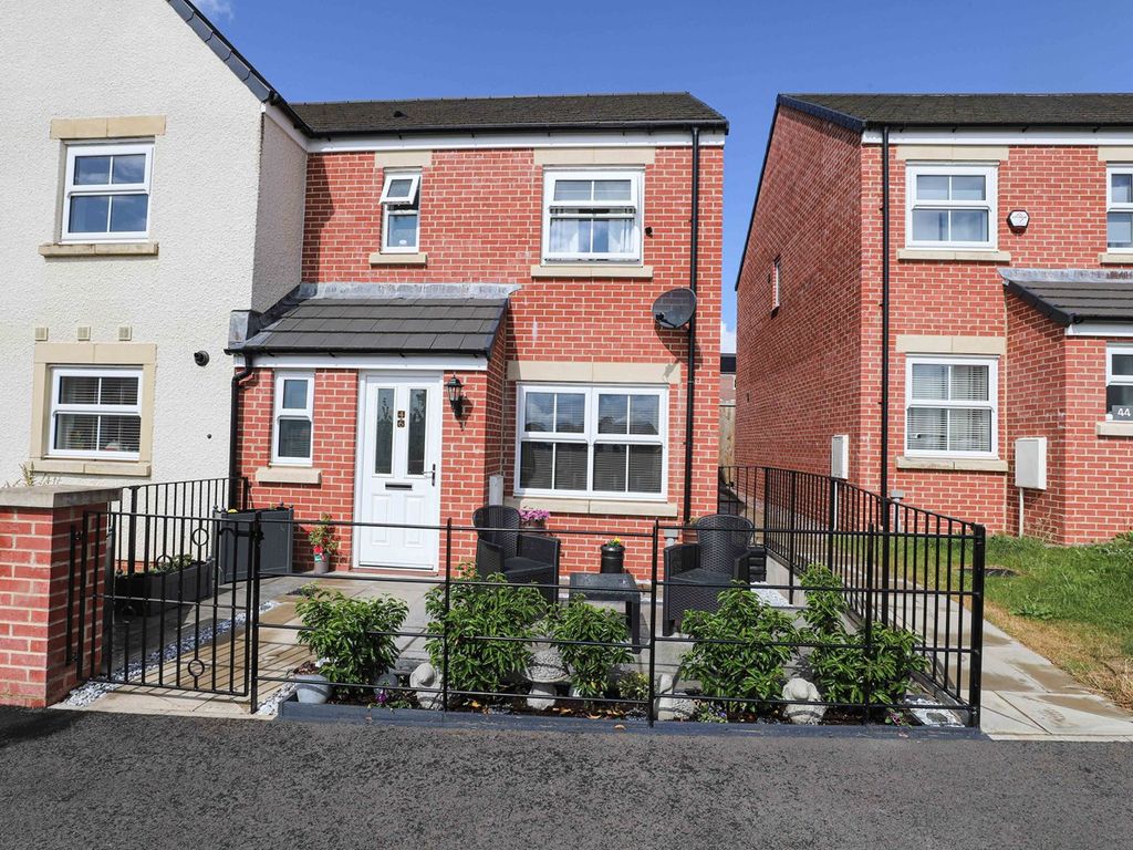 3 bed semidetached house for sale in Primrose Drive, Penrith CA11 Zoopla