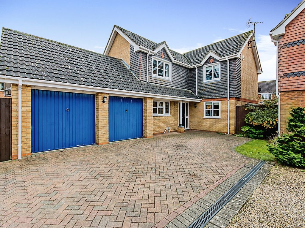 4 bed detached house for sale in Frank Whittle Close, Cranwell Village