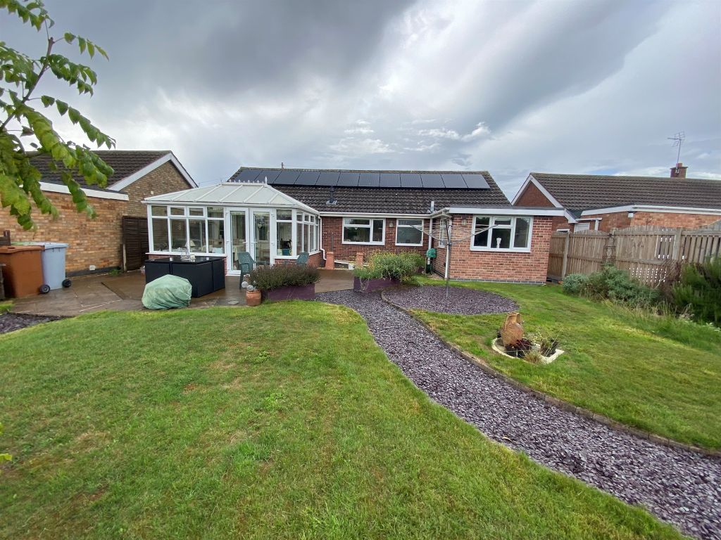 3 bed detached bungalow for sale in Browning Road, Balderton, Newark