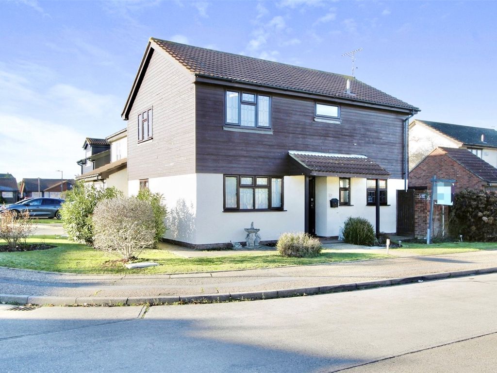 4 bed detached house for sale in Aylesbeare, Shoeburyness, SouthendOn