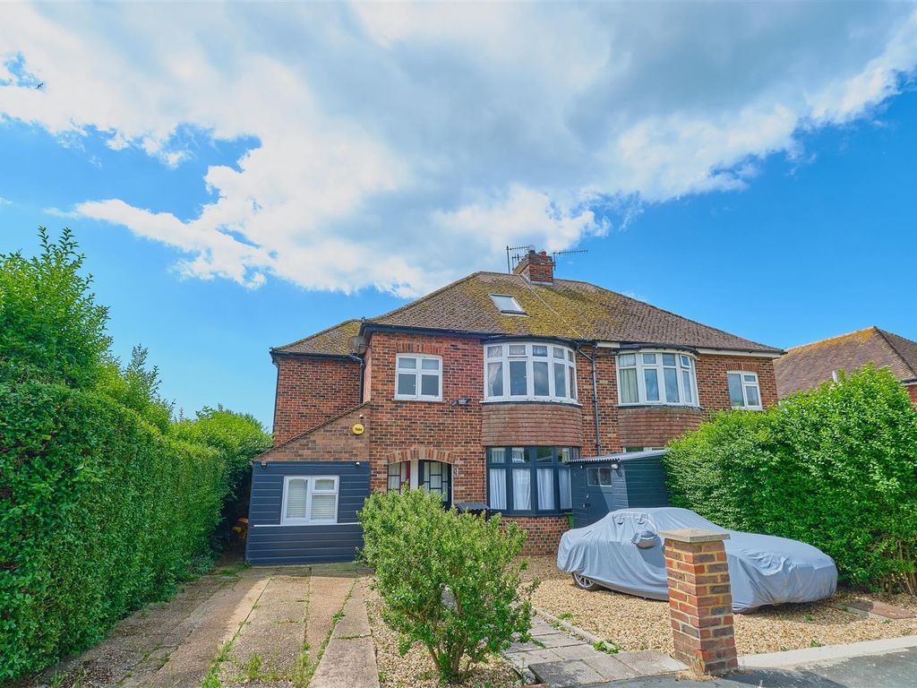 2 bed flat for sale in Hartfield Road, Seaford BN25, £250,000 Zoopla