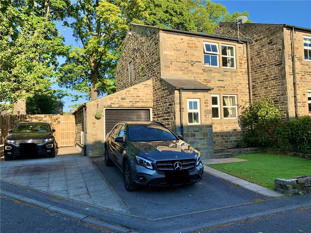 2 bed semidetached house for sale in Low House Drive, Silsden