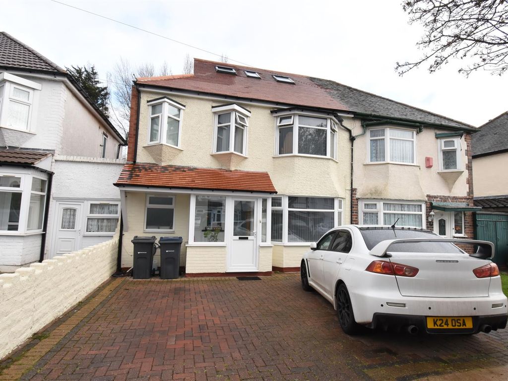 4 bed semidetached house for sale in Mickleover Road, Ward End