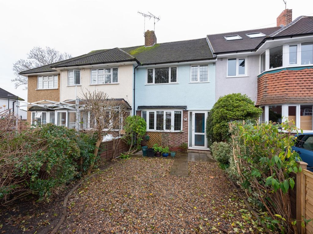 3 bed terraced house for sale in Meadway, Twickenham TW2, £750,000 Zoopla